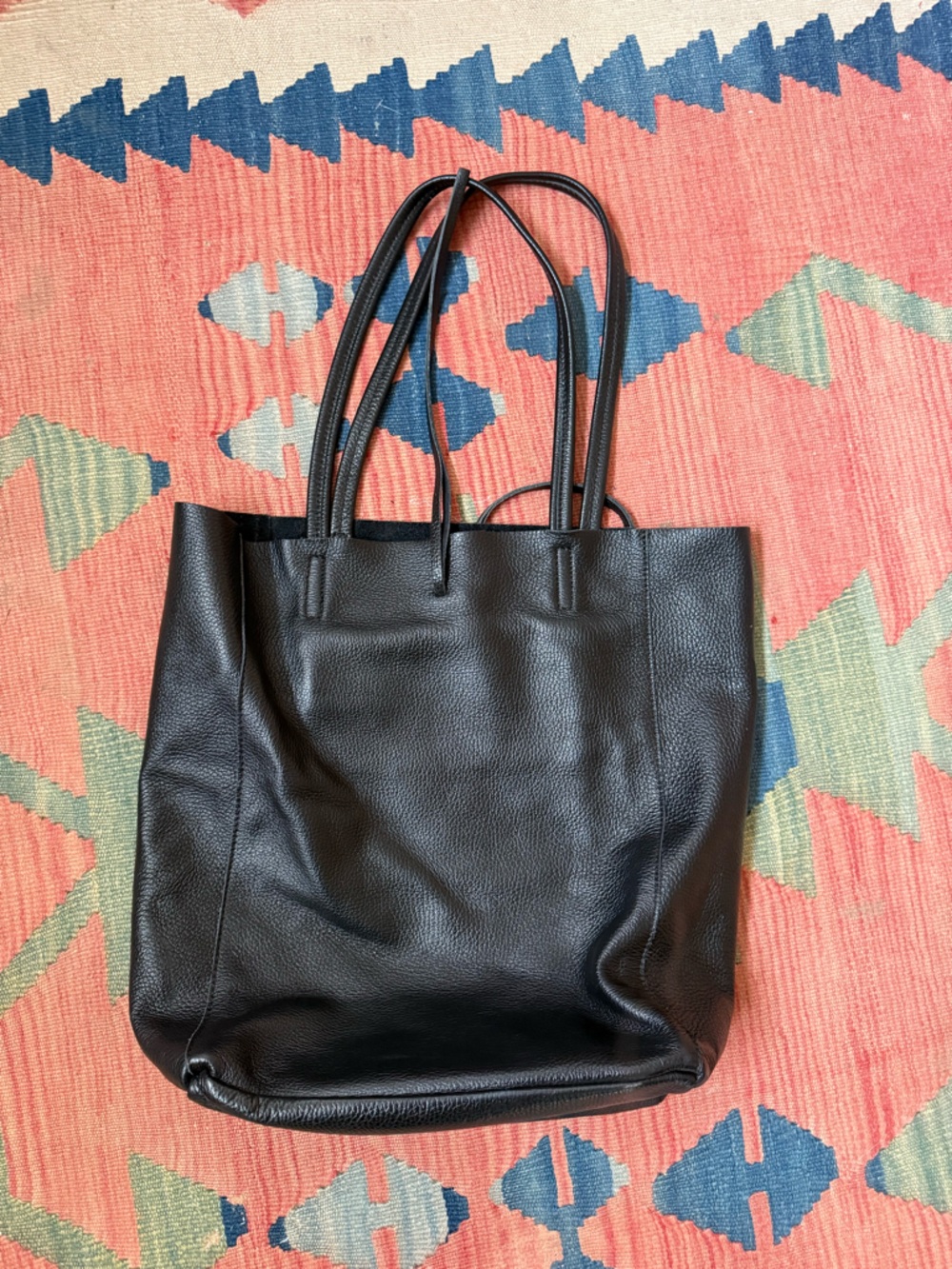 Classic Black Leather Tote Bag - Everyday Carry
